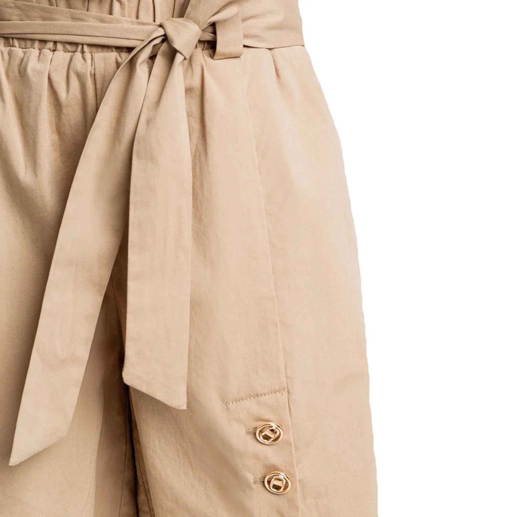 TWIN-SET Shorts sabbia con bottoni logati bambina