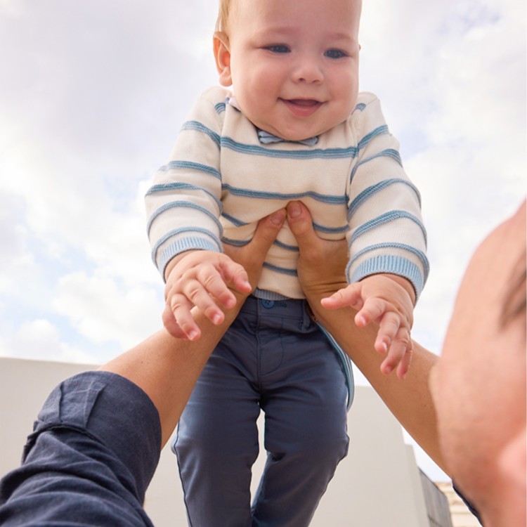 MAYORAL NEWBORN Pantaloni blu navy con bretelle neonato