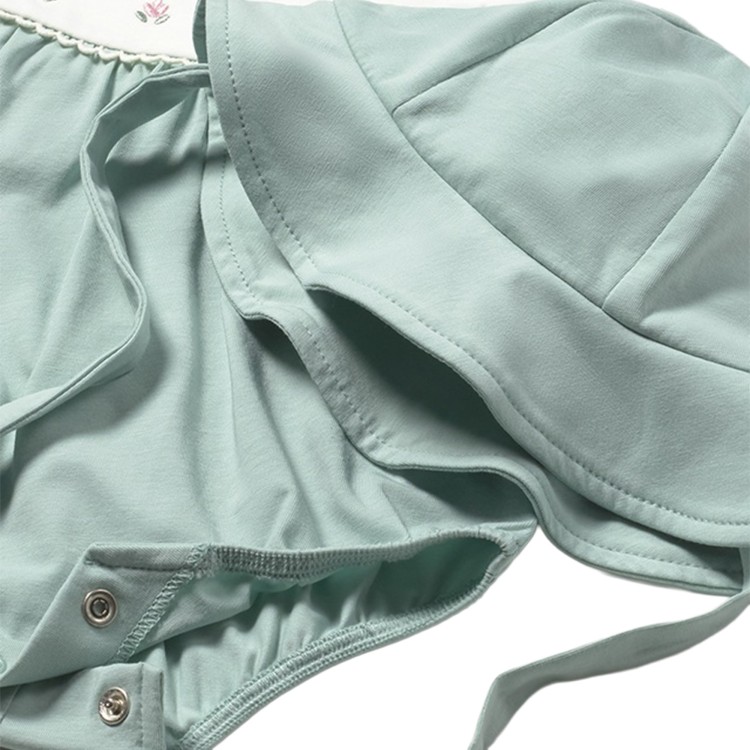 MAYORAL NEWBORN Completo verde acqua con cappellino neonata