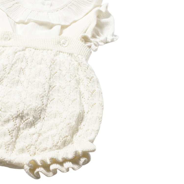 MAYORAL NEWBORN Completo panna tricot con salopette neonata